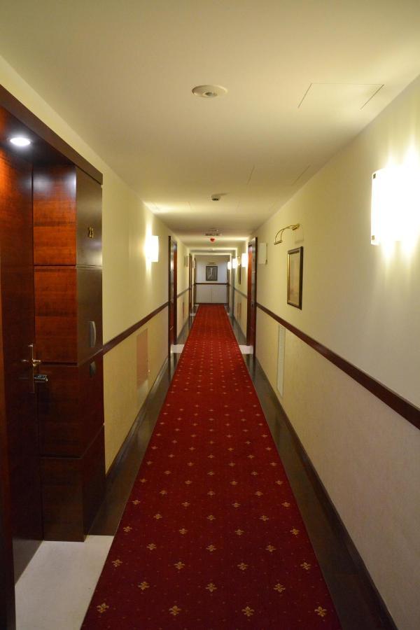 Azyl Apartments Warszawa Eksteriør bilde