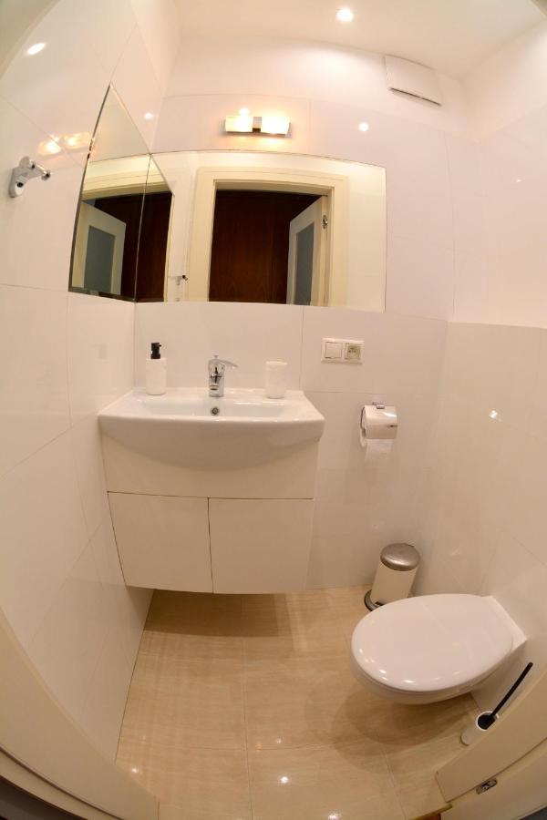 Azyl Apartments Warszawa Eksteriør bilde