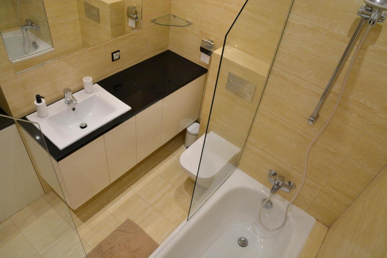 Azyl Apartments Warszawa Eksteriør bilde